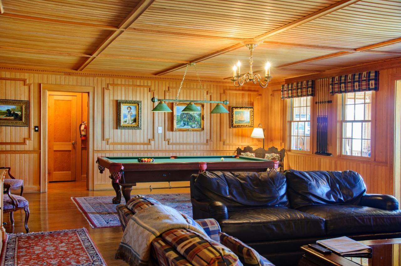 The Castle Bed And Breakfast Ocracoke Buitenkant foto